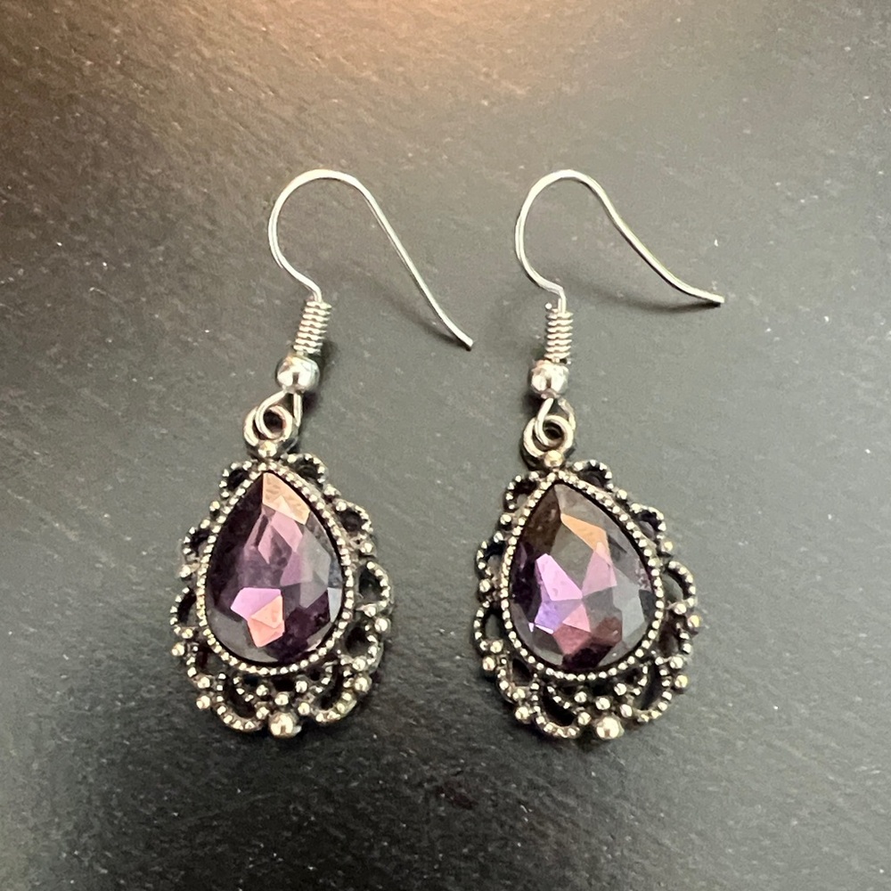 Vintage-Inspired Purple Teardrop Dangle Earrings with Silver Filigree